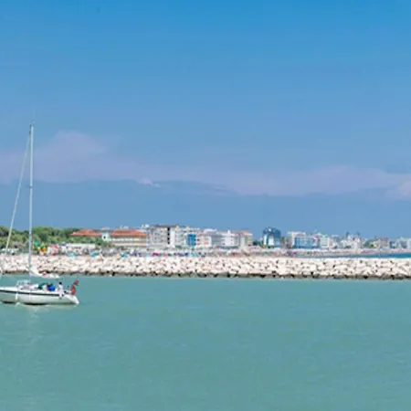 Caorle With Terrace Holiday home Porto Santa Margherita di Caorle