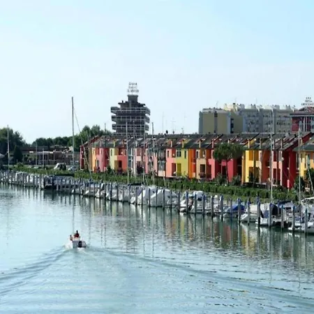 Caorle With Terrace Holiday home Porto Santa Margherita di Caorle